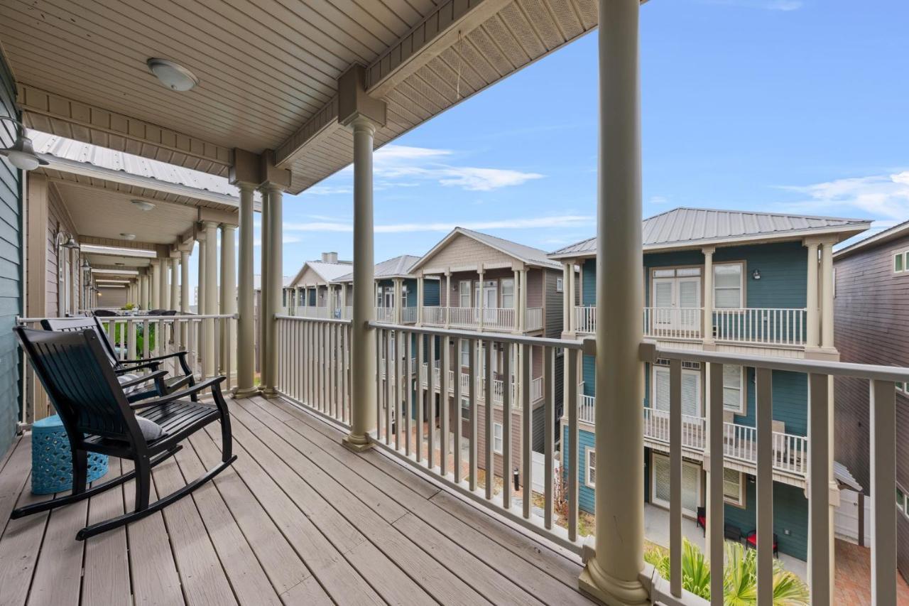 Crescent Moon Palace - A Luxury Home With Pool, Parking, Just Steps To The Beach Panama City Beach Exterior photo
